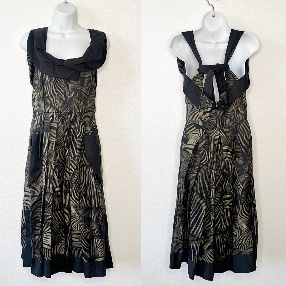 Isabel De Pedro Abstract Sleeveless Black Collar Pleated Dress Size 6